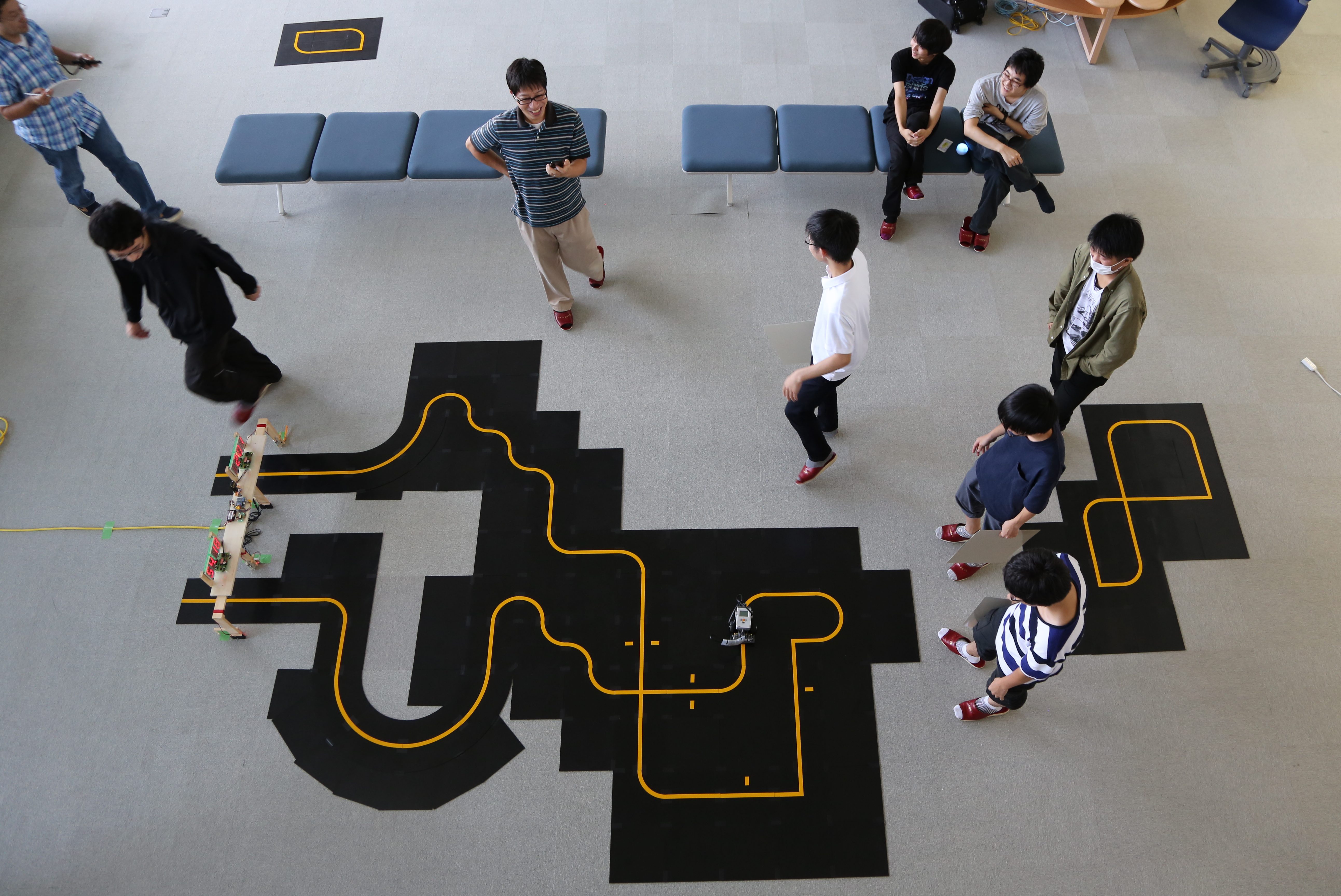 ライントレース ロボットコンテスト 長野県工科短期大学校 情報技術科 ライントレース ロボットコンテスト 長野県工科短期大学校 情報技術科