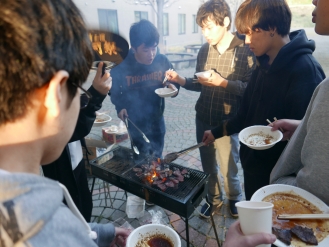 BBQ̗lqP